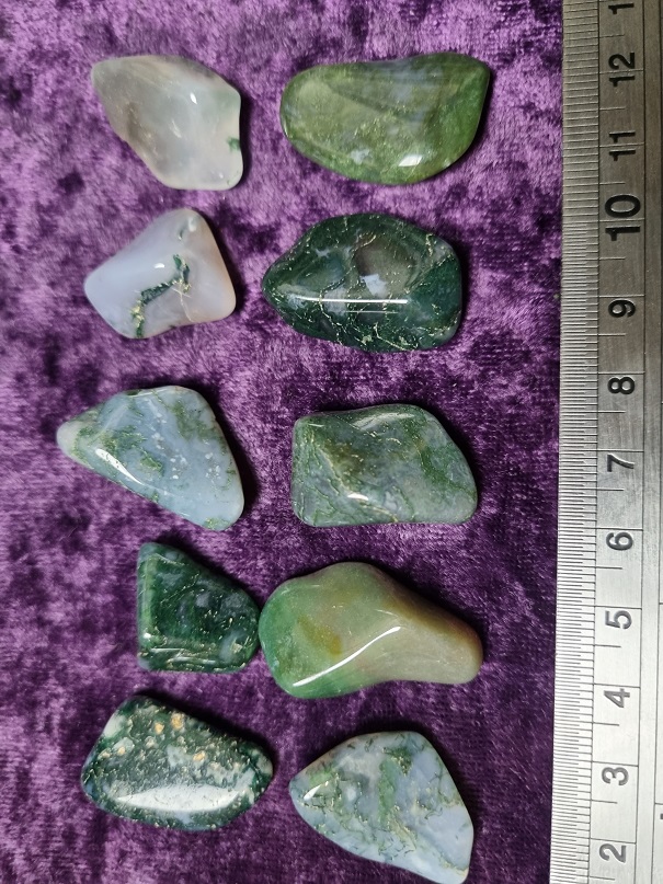 Tumbled Stone - Green Moss Agate