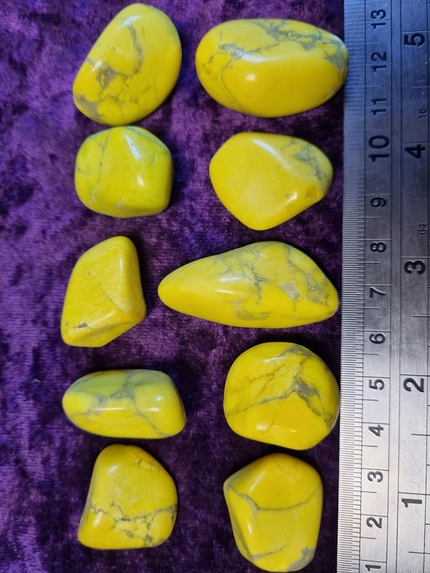 Tumbled Stone - Yellow Howlite