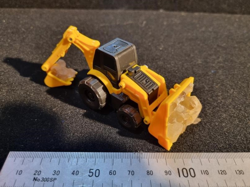 Toy Digger - Backhoe with Quartz