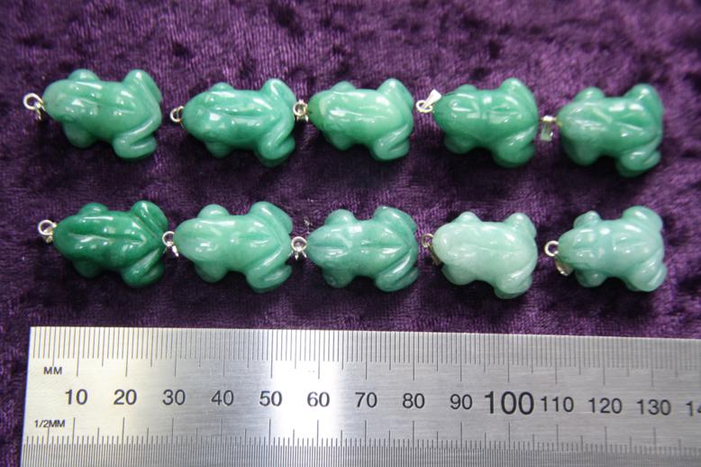 Green Aventurine Frog Pendant