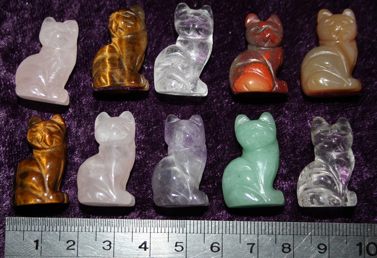 Figurine - Cat - Mixed Stones