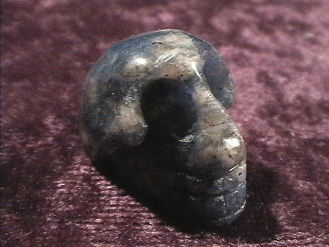 Figurine - Skull - Dumortierite