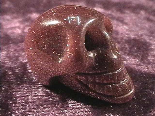 Figurine - Skull - Goldstone