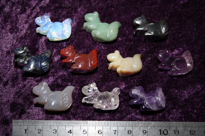 Figurine - Squirrel - Mixed Stones