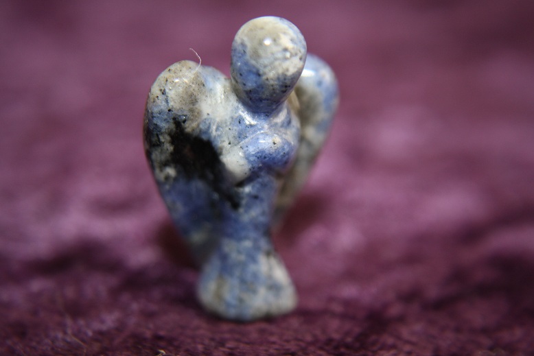 Figurine - Angel - Dumortierite