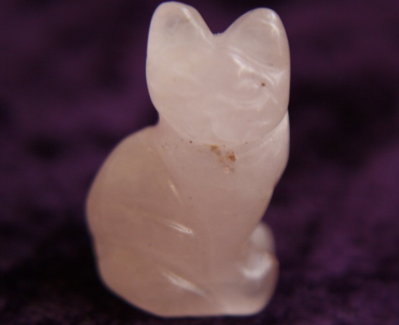 Figurine - Cat - Rose Quartz