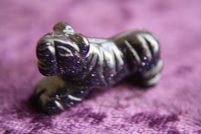 Figurine - Tiger - Purple Goldstone