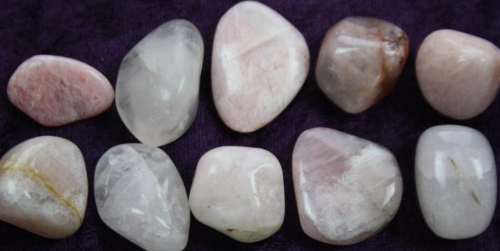 Tumbled Stone - Petalite