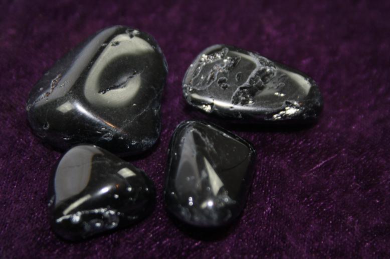 Tumbled Stone - Black Tourmaline