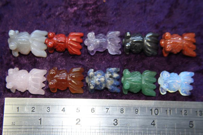 Figurine - Goldfish - Mixed Stones