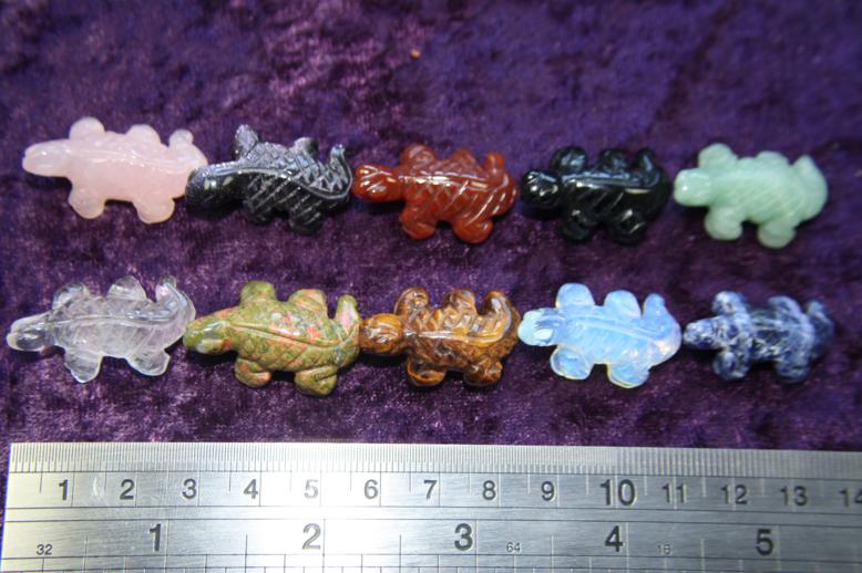 Figurine - Lizard - Mixed Stones - Click Image to Close